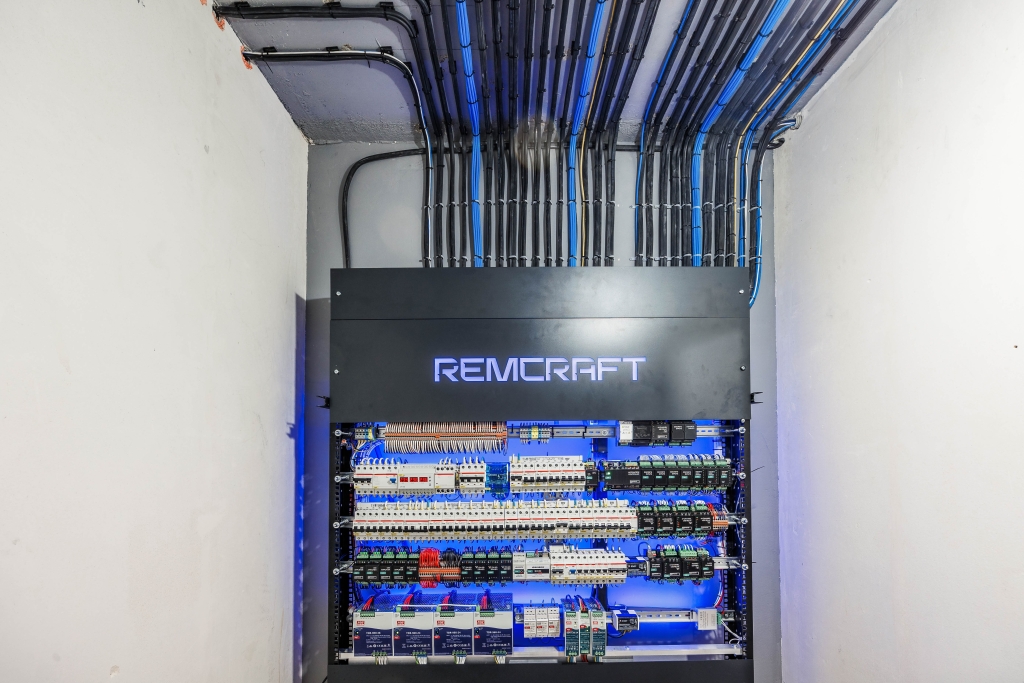 Сборка электрических щитов - следующий проект REMCRAFT